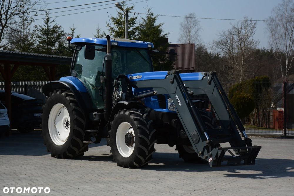 New Holland TSA.135 / 2004r. / Ładowacz czołowy / Tuz / Klima / Super stan - 1