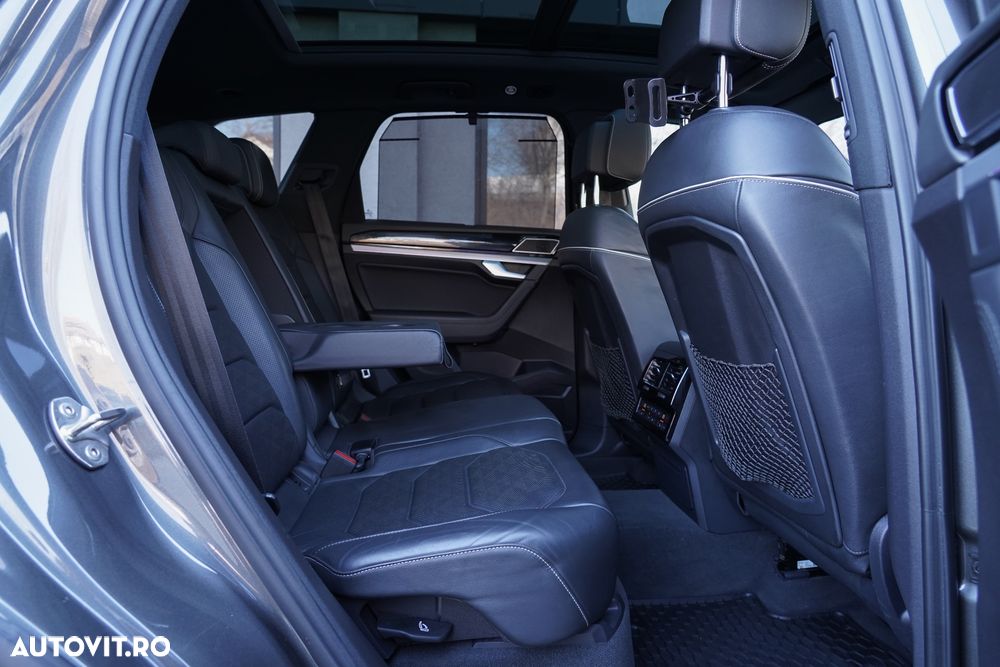 Volkswagen Touareg 3.0 V6 TDI 4Motion DPF Automatik R-Line - 15