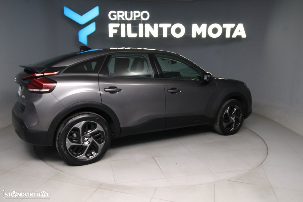 Citroën C4 1.2 PureTech Plus - 2