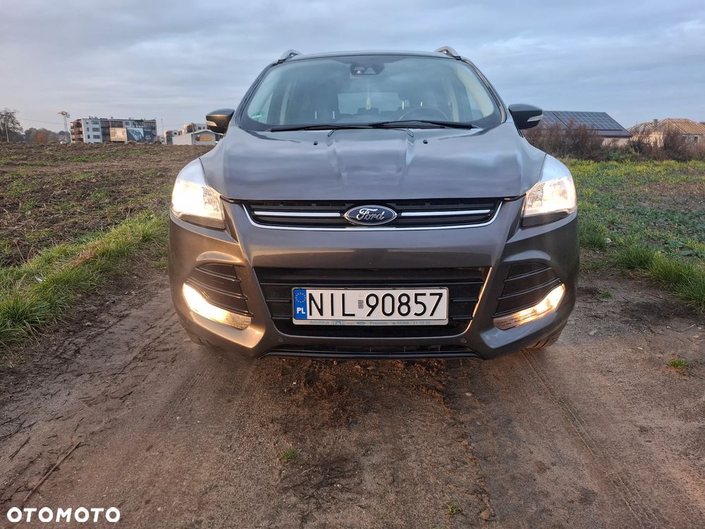 Ford Kuga 2.0 TDCi 4WD Titanium Plus - 3
