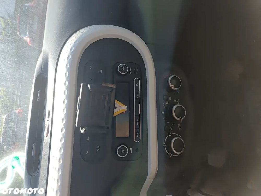 Renault Twingo SCe 70 Experience - 22