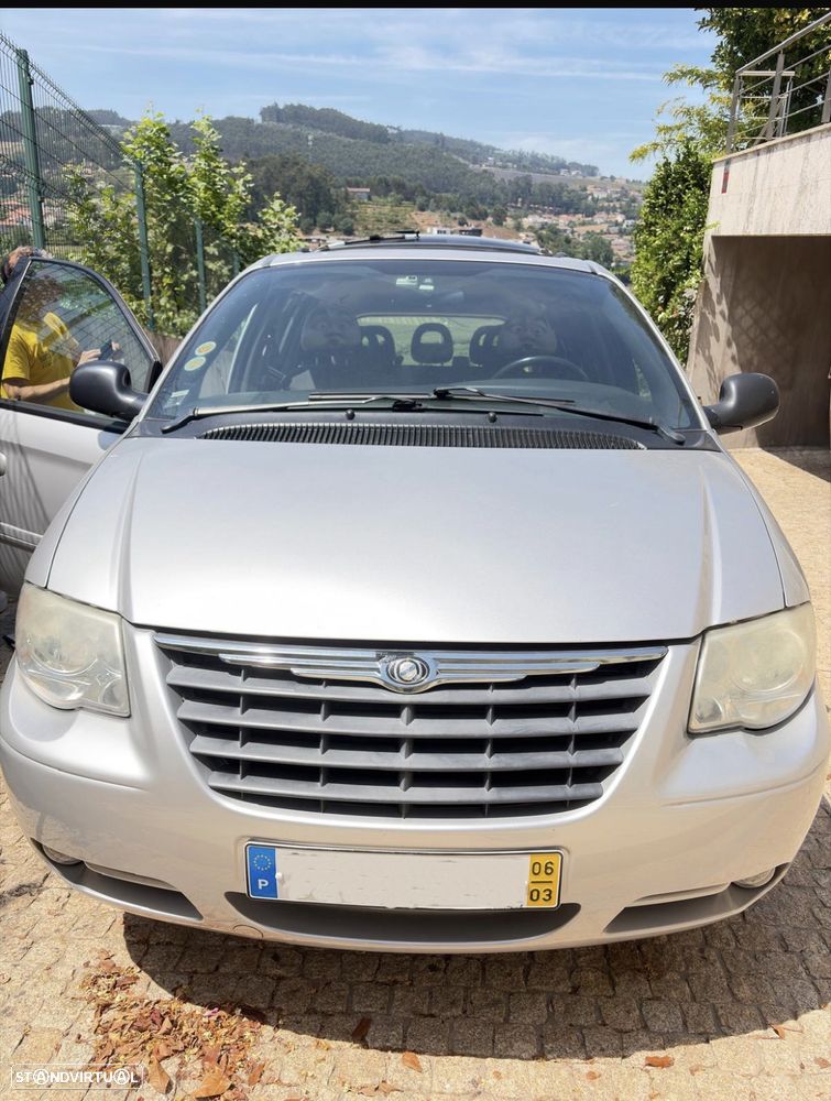 Chrysler Voyager 2.5 CRD SE - 15