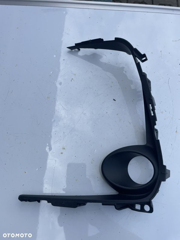 Toyota Corolla e21 listwa mocowanie 81482-02a70 - 1