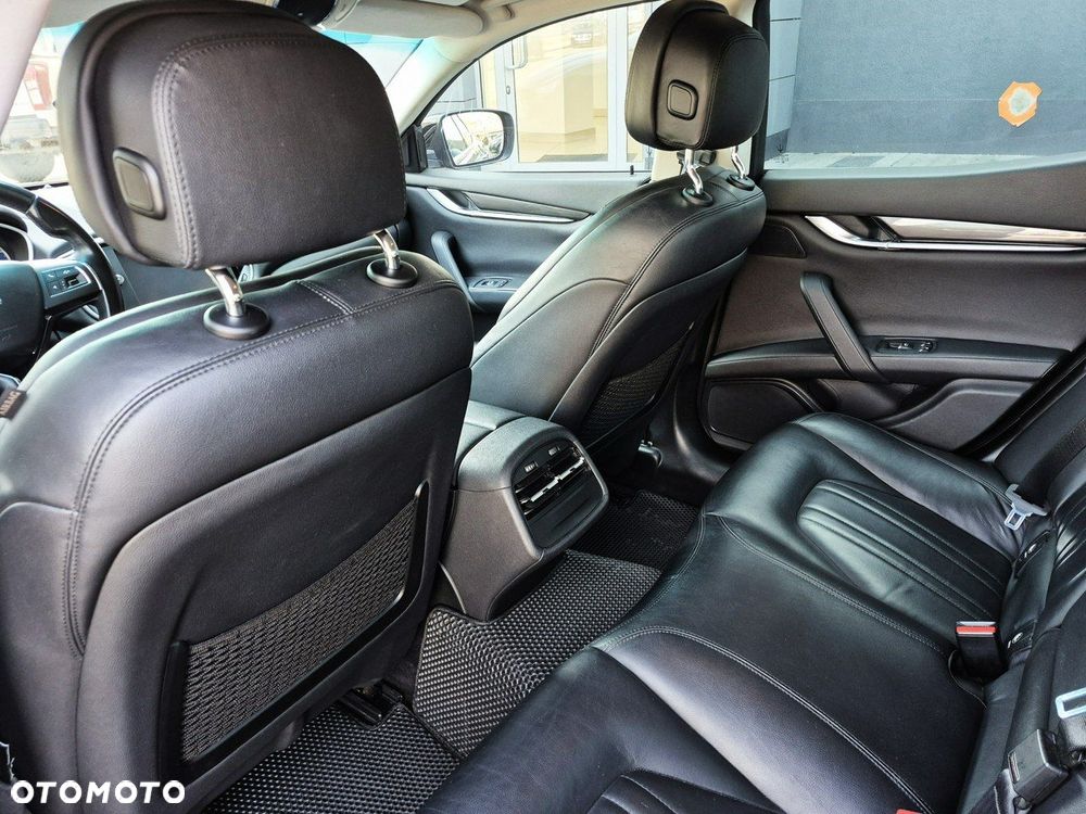 Maserati Ghibli - 17