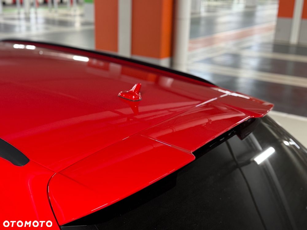 Audi A4 Avant 2.0 TDI DPF clean diesel quattro S tronic S line Sportpaket - 14