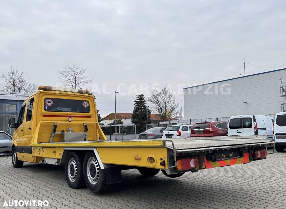 Mercedes-Benz Sprinter - 9