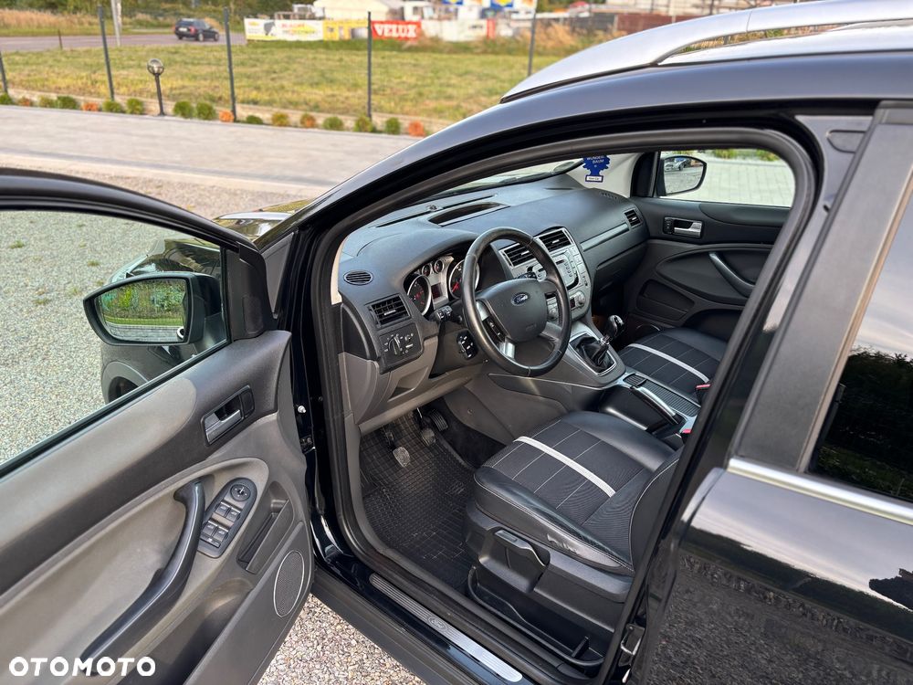Ford Kuga - 5
