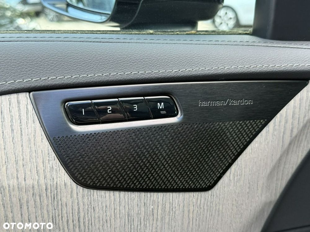 Volvo XC 90 - 14
