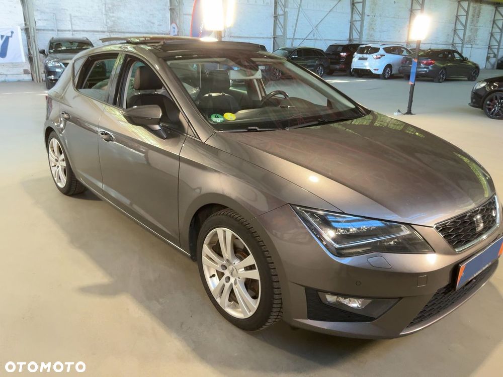 Seat Leon 2.0 TDI DPF DSG FR - 1