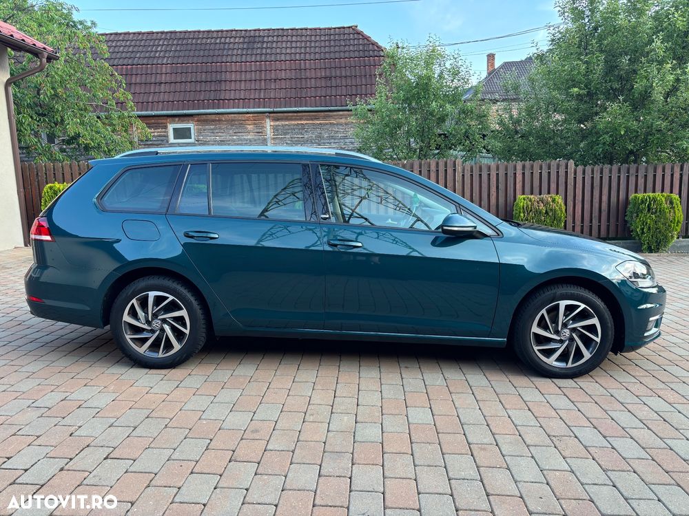 Volkswagen Golf 1.6 TDI DSG Sound - 10