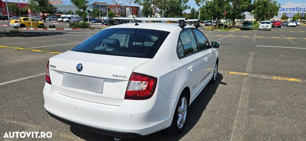 Skoda RAPID - 10