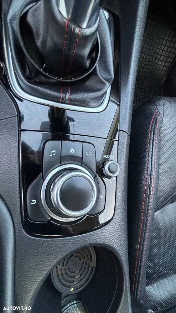 Mazda 3 SKYACTIV-D 150 Exclusive-Line - 32