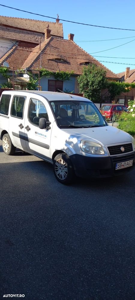 Fiat Doblo Panorama 1.4 Dynamic - 1
