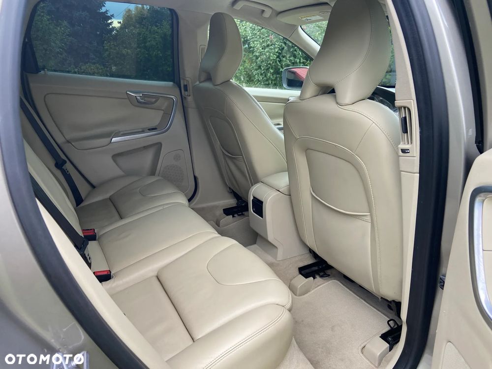 Volvo XC 60 - 15