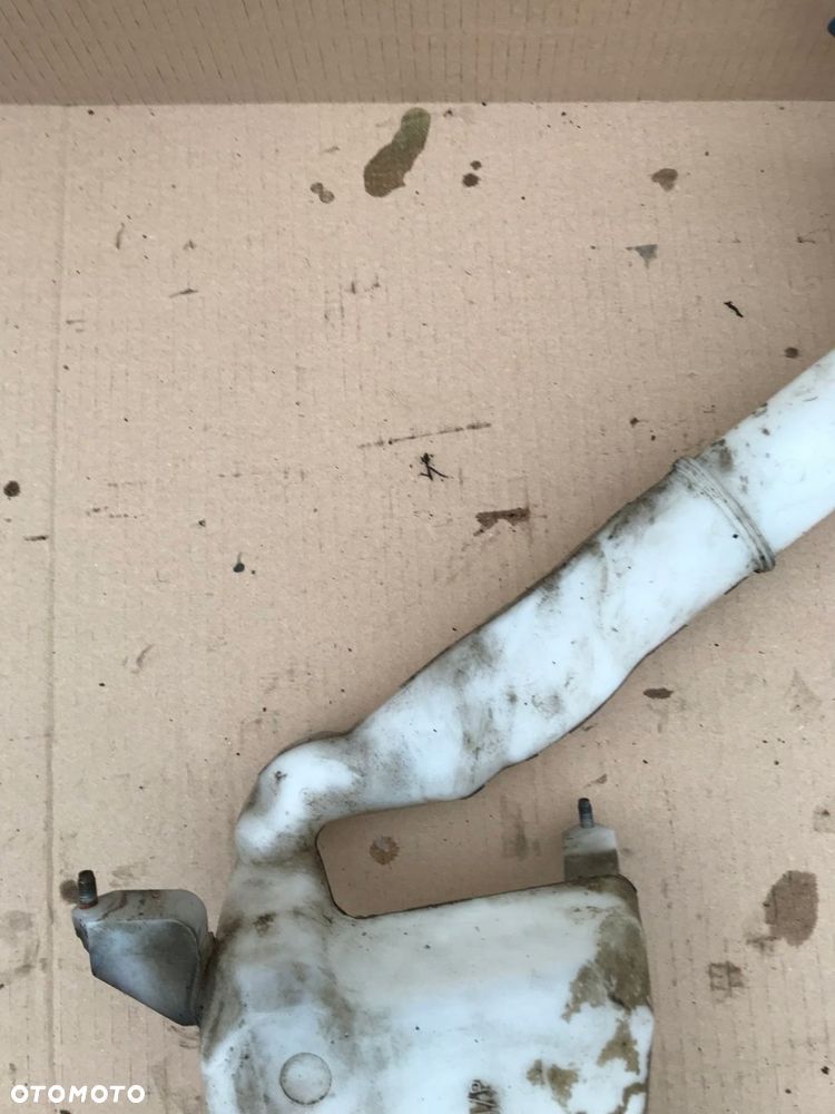 zbiorniczek spryskiwaczy 6q0955453 seat ibiza vw - 3