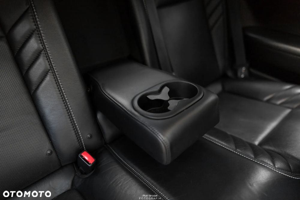 Dodge Challenger 6.2 Hellcat - 26