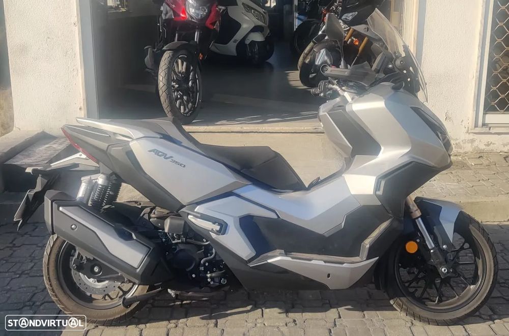 Honda ADV 350  (Carta A2) - 3
