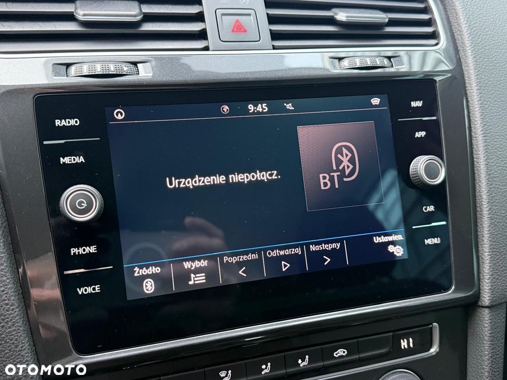 Volkswagen Golf 1.5 TSI BMT Comfortline DSG - 23