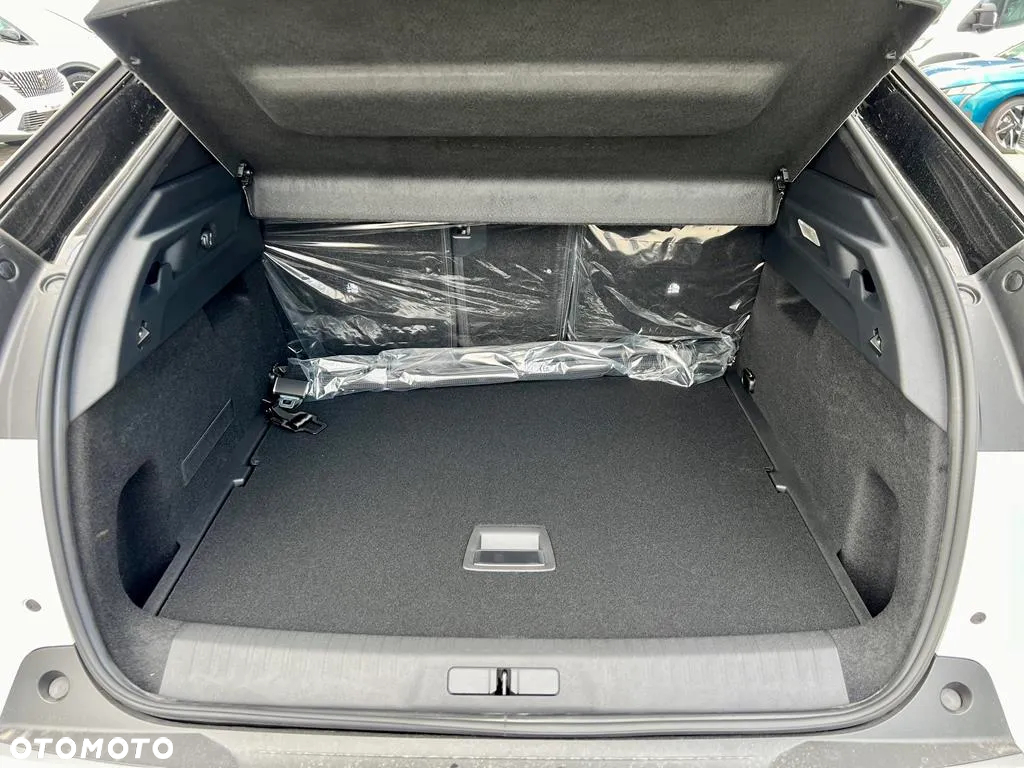 Peugeot 3008 1.2 PureTech mHEV GT S&S e-DCS6 - 8