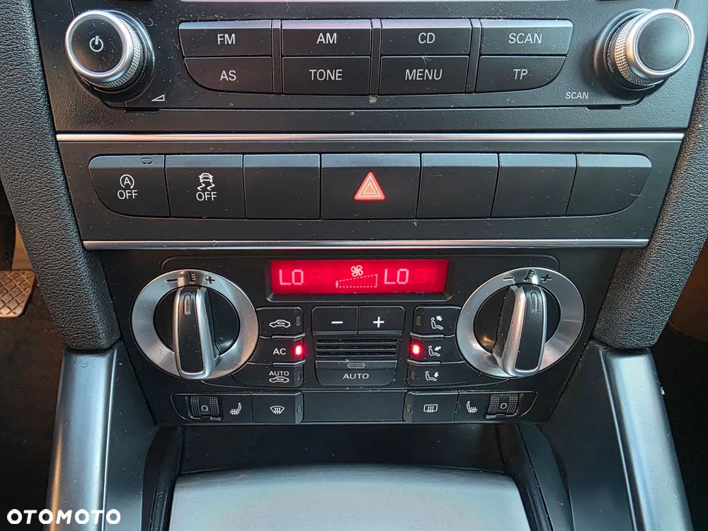 Audi A3 Sportback 1.4 TFSI S line Sportpaket - 16