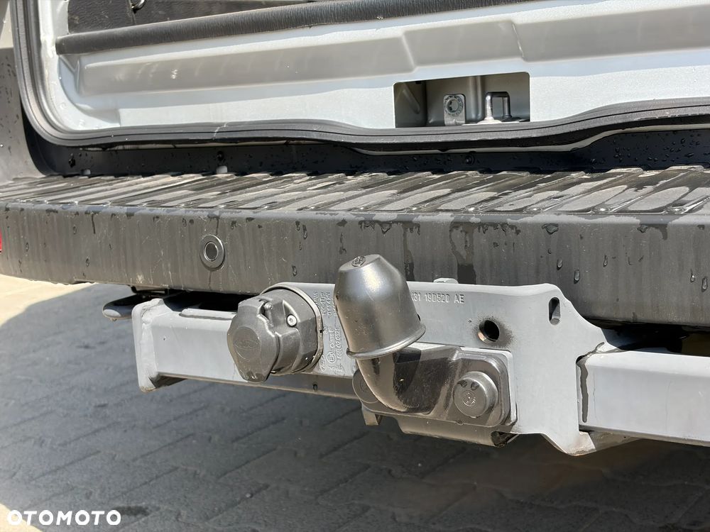 Ford VAN L4H3 - 13