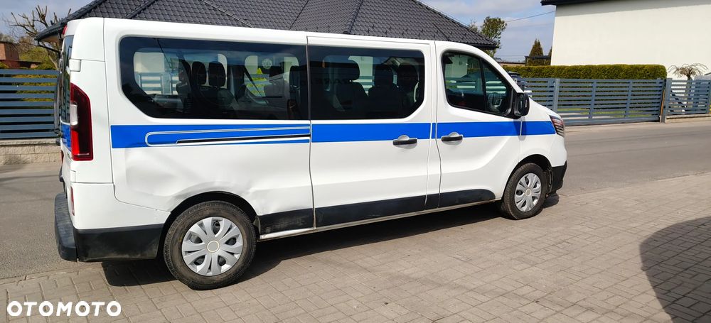 Renault Trafic 2.0 dCi - 3