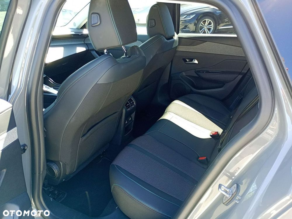 Peugeot 308 1.5 BlueHDi Allure Pack S&S EAT8 - 22
