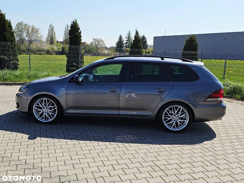 Volkswagen Golf 1.6 TDI Comfortline - 21