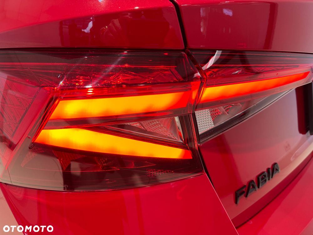 Skoda Fabia 1.0 TSI Monte Carlo DSG - 19