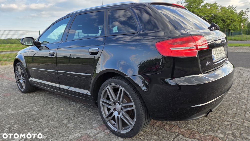 Audi A3 Sportback - 7