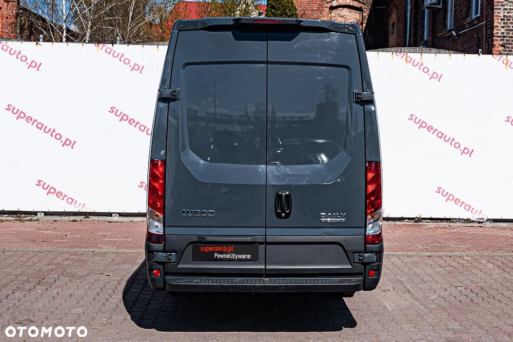 Iveco Daily 35S18 L4H2 Hi-Matic 3.0 180KM - 12