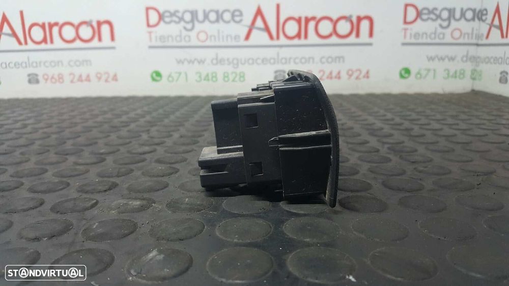 CONTROLE DE AJUSTE DE LUZES RENAULT MEGANE III BERLINA 5 P TOMTOM EDITION - 12