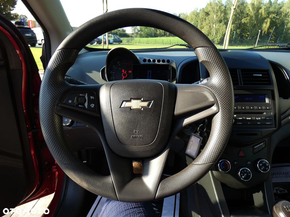 Chevrolet Aveo 1.2 LS - 15