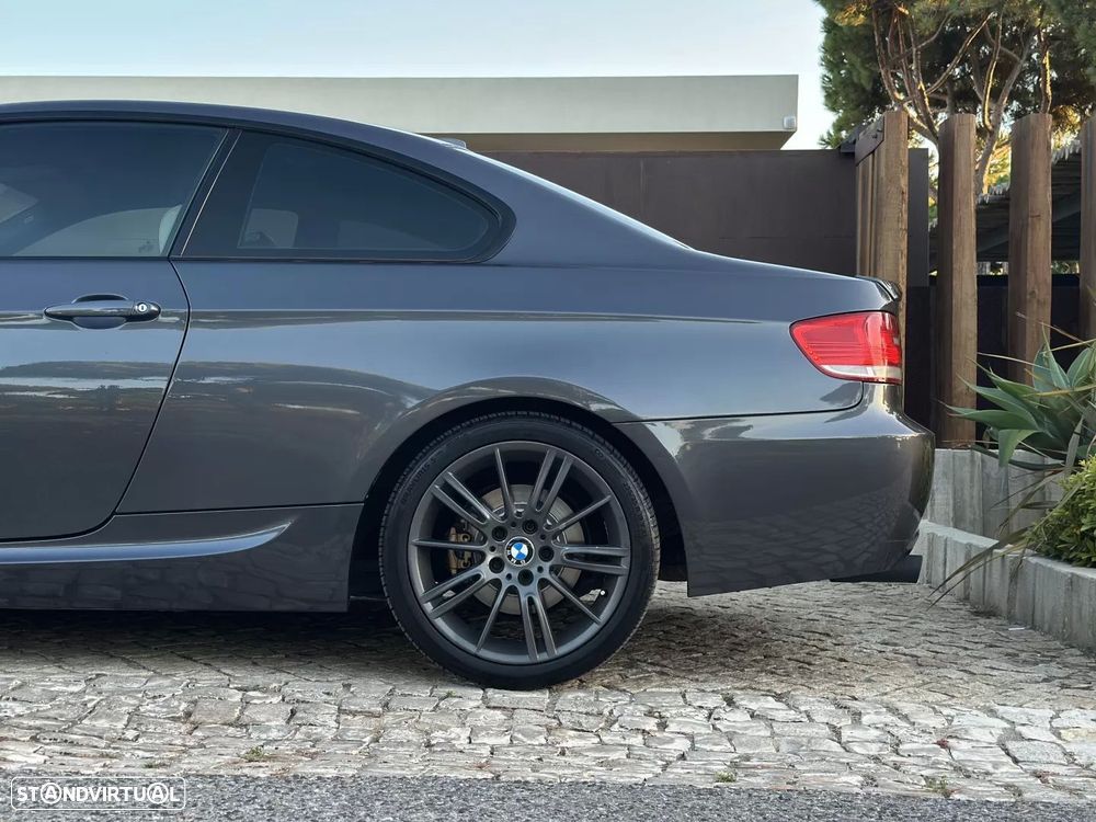 BMW 320 d Coupe - 5