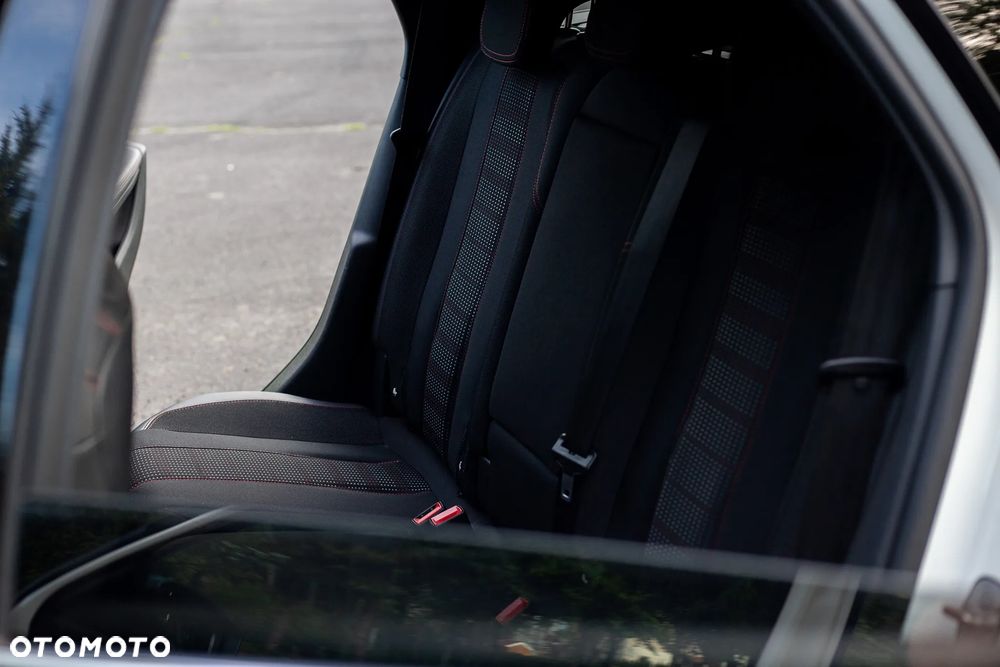 Peugeot 308 BlueHDi 130 EAT8 Stop & Start GT - 25