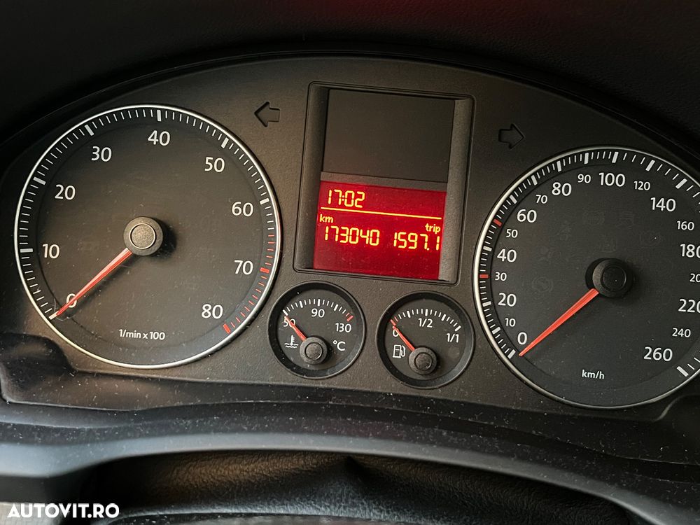 Volkswagen Golf - 4