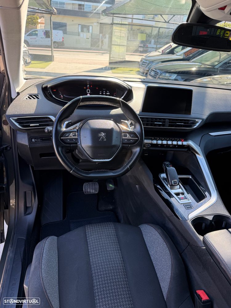 Peugeot 3008 - 9