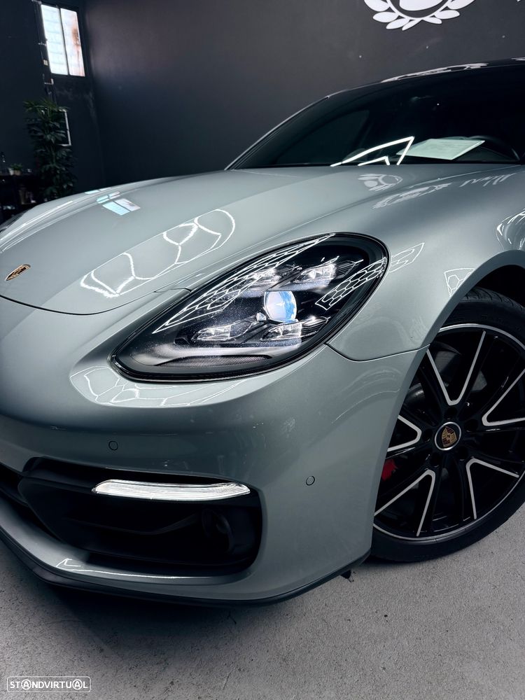 Porsche Panamera Sport Turismo 4S E-Hybrid - 30