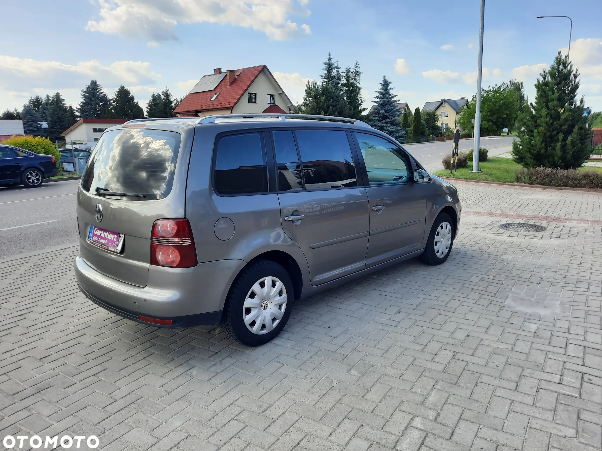 Volkswagen Touran 1.9 TDI Conceptline - 7