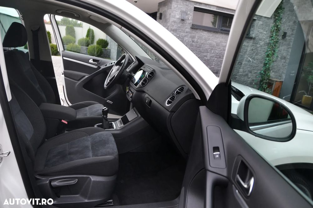 Volkswagen Tiguan 2.0 TDI DPF 4Motion Sport & Style - 13