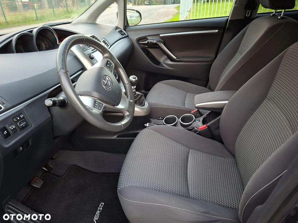 Toyota Verso - 13