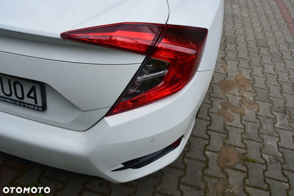 Honda Civic 1.5 T Elegance - 12