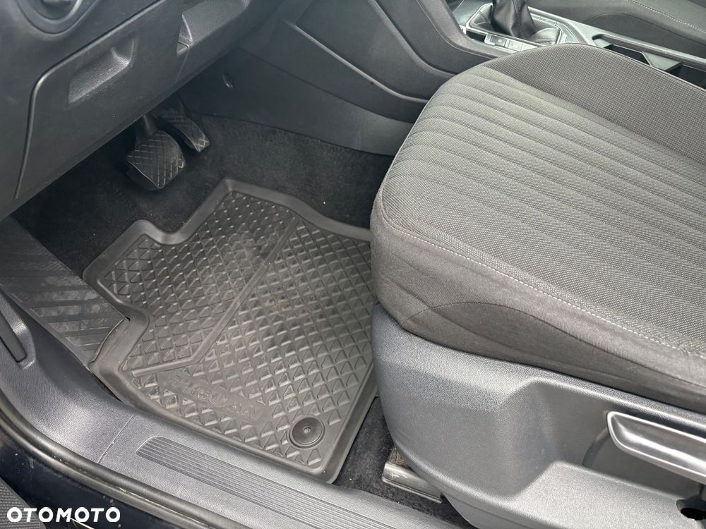 Volkswagen Tiguan 2.0 TDI SCR 4Mot Life DSG - 24