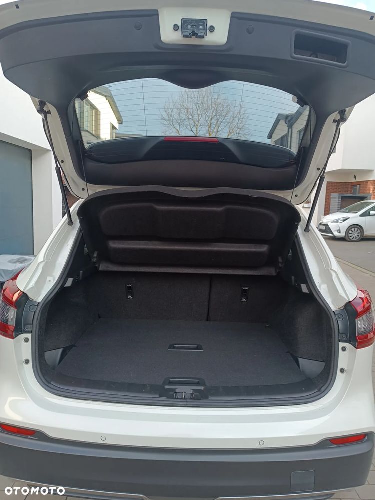 Nissan Qashqai 1.6 DCi TEKNA+ - 16