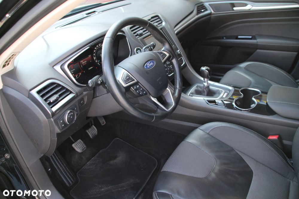 Ford Mondeo 2.0 TDCi STart-Stopp Titanium - 12