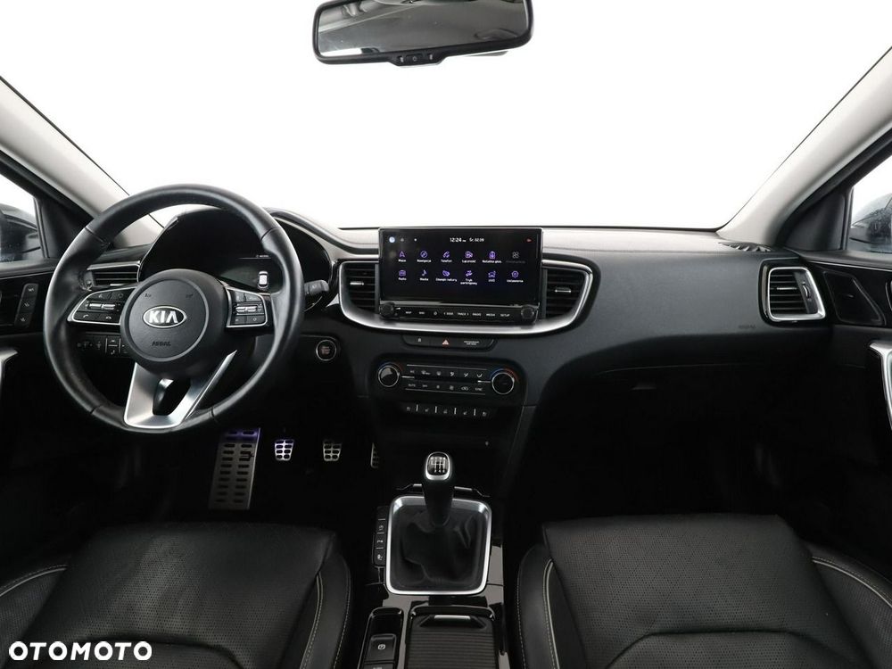 Kia XCeed 1.4 T-GDI M DCT - 16