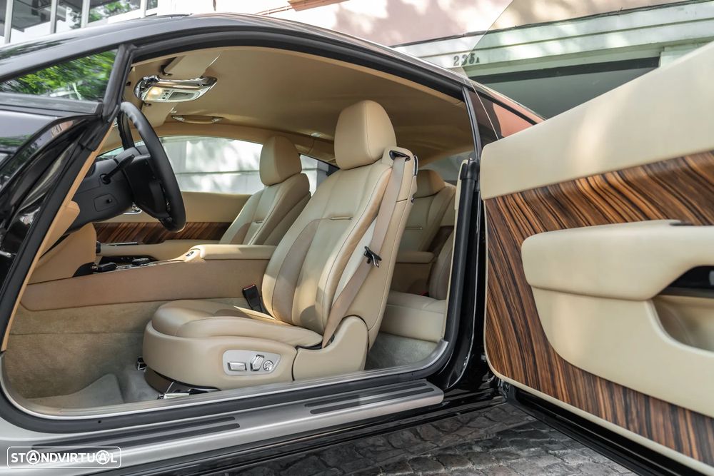 Rolls Royce Wraith 6.6 Twin-Turbo V12 - 7