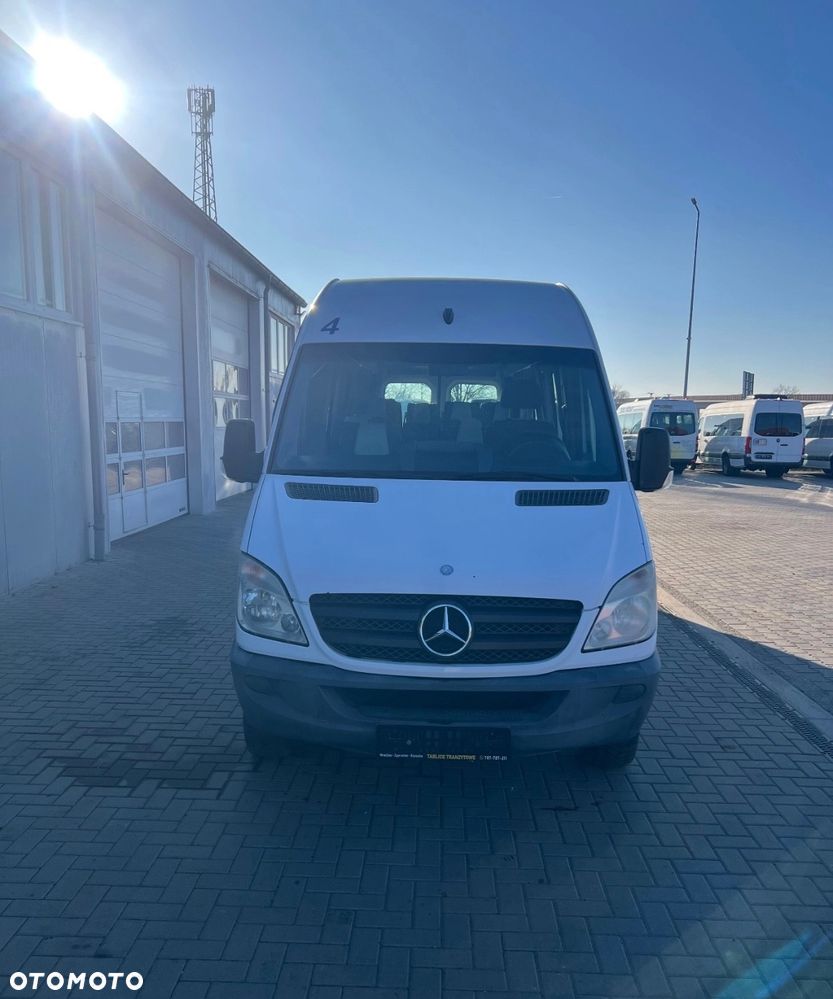 Mercedes-Benz 519 CDI - 3