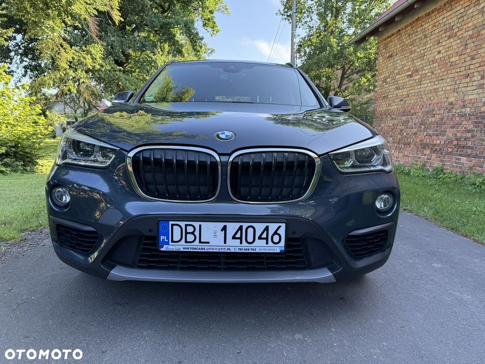 BMW X1 sDrive18d - 27