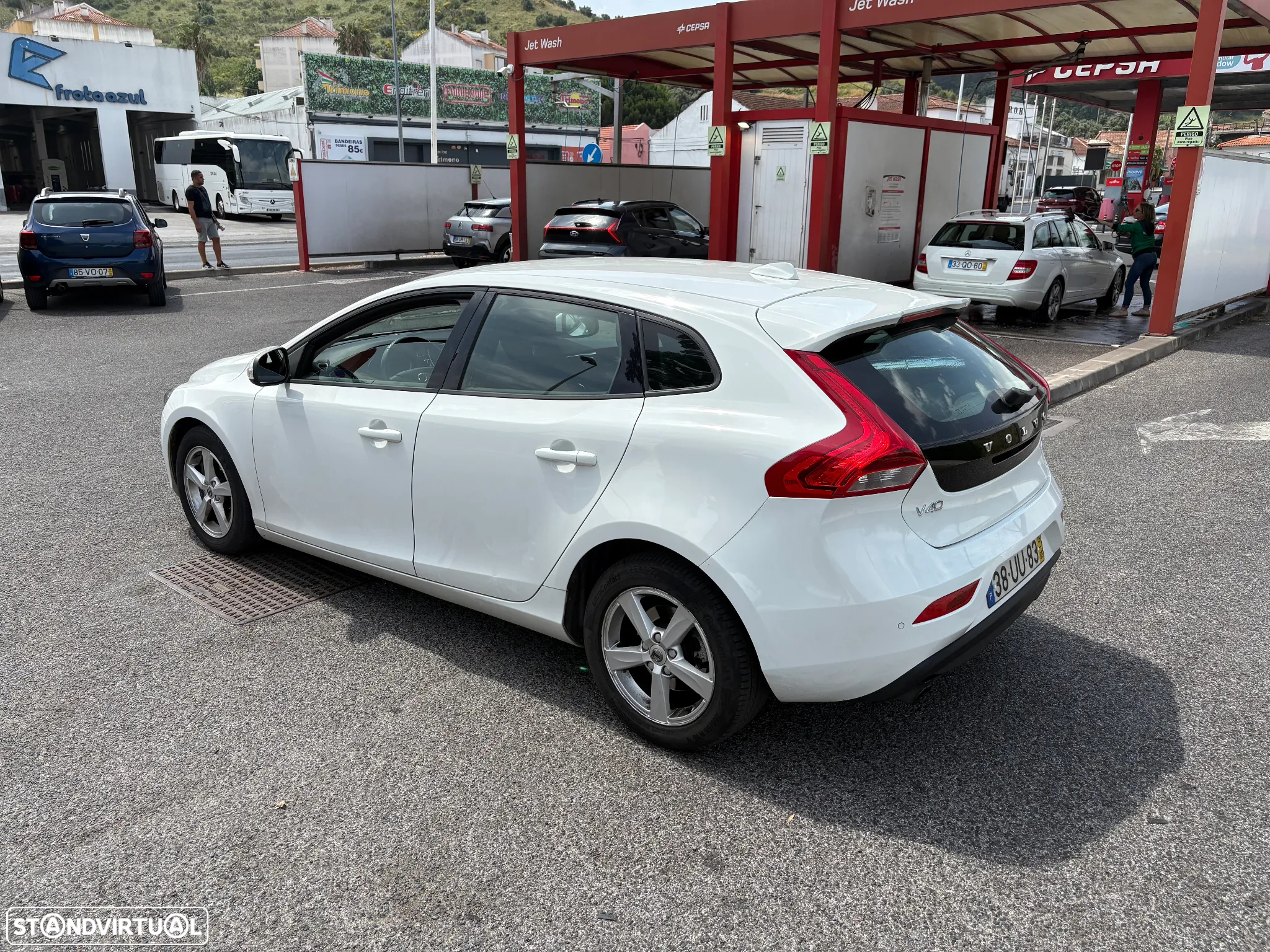 Volvo V40 1.5 T3 Sport Edition Geartronic - 9
